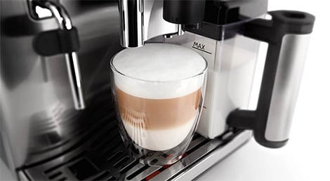 Saeco présente sa technologie brevetée Latte Perfetto en 2012