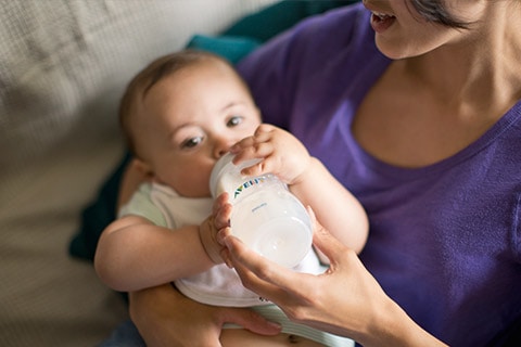 When to change the nipple on your baby’s bottle