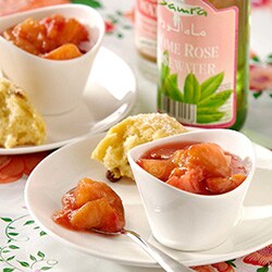 Compote De Pêches À L’Eau De Rose | Philips