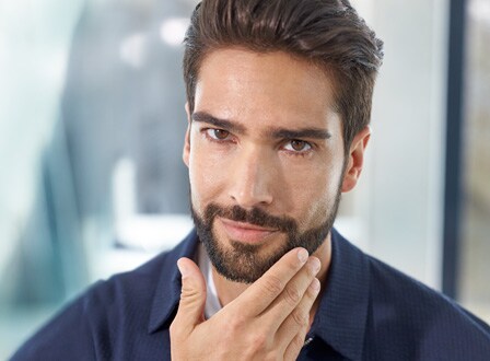 Taille de la barbe et des cheveux